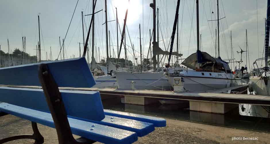 Mortagne-sur-Gironde, soleil du matin sur le port