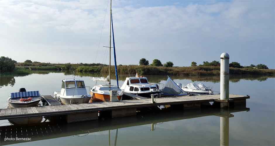 Mortagne-sur-Gironde, pontons