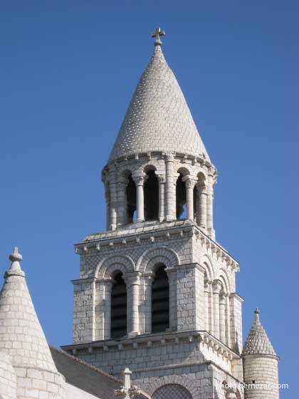 Poitiers, Notre-Dame-la-Grande, le clocher